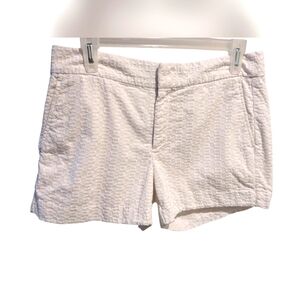 Banana Republic Hampton Fit White Shorts. Sz 8 Quilted Texture